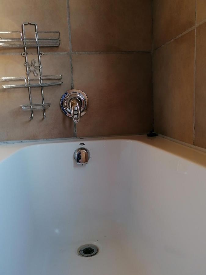 De Akker Guest House Bloemfontein Dış mekan fotoğraf