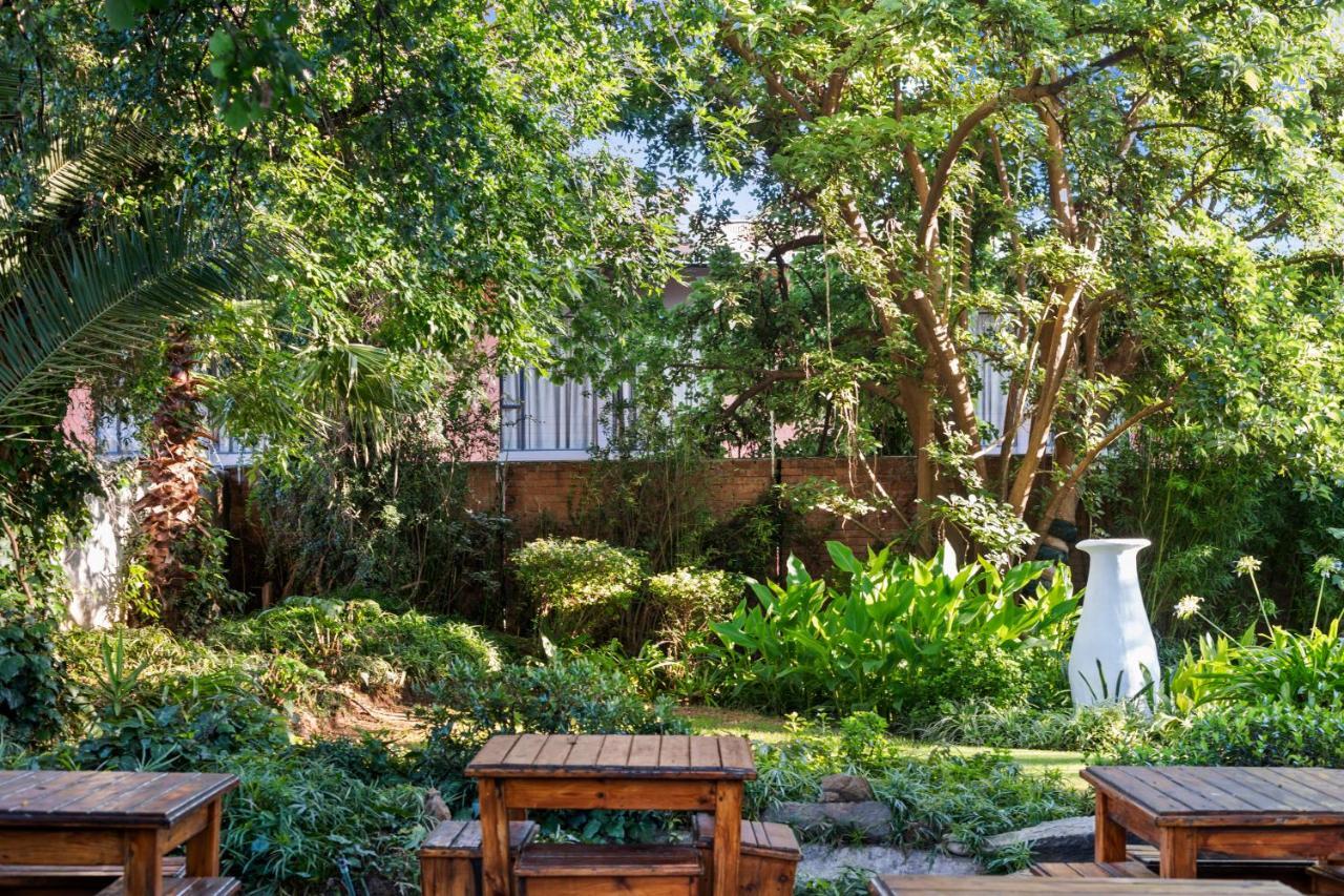De Akker Guest House Bloemfontein Dış mekan fotoğraf
